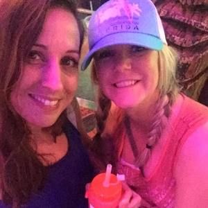 Meet your Posher, Angela